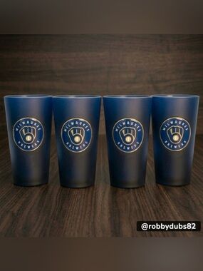 🆕 (Set of 4) Milwaukee Brewers Pint Glasses